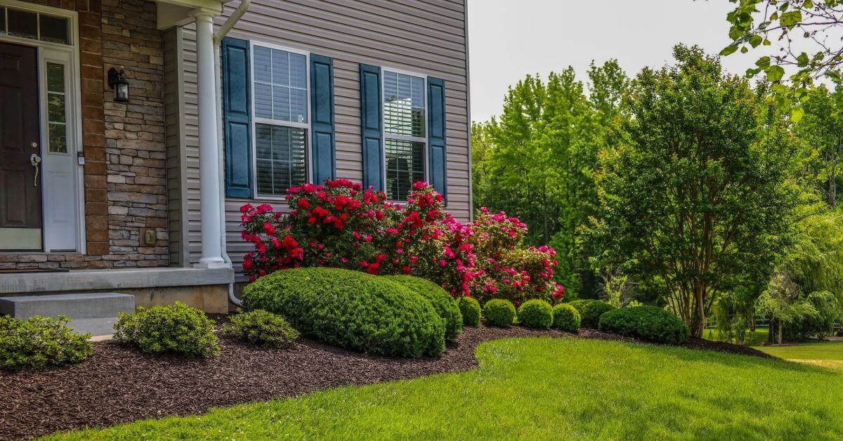 Marshall Landscaping LLC logo