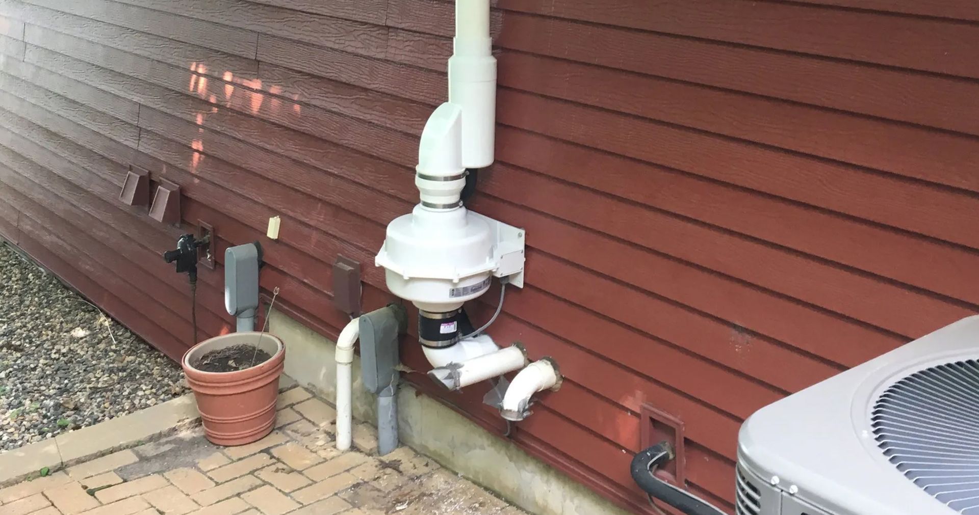 River Cities Radon logo