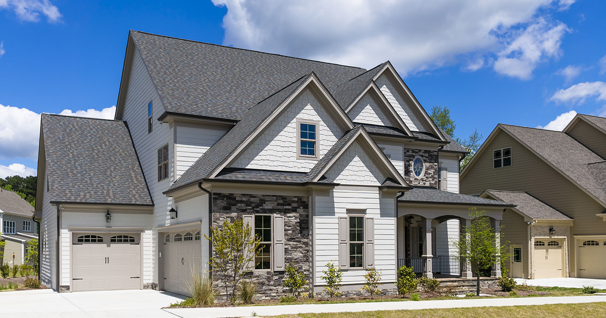 Custom Exteriors LLC logo