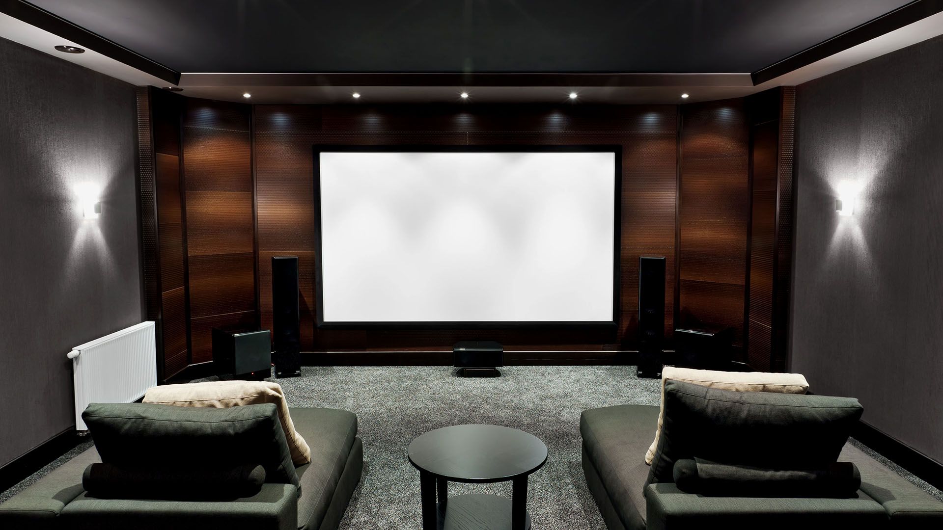 Bullitt Versa-Tech logo