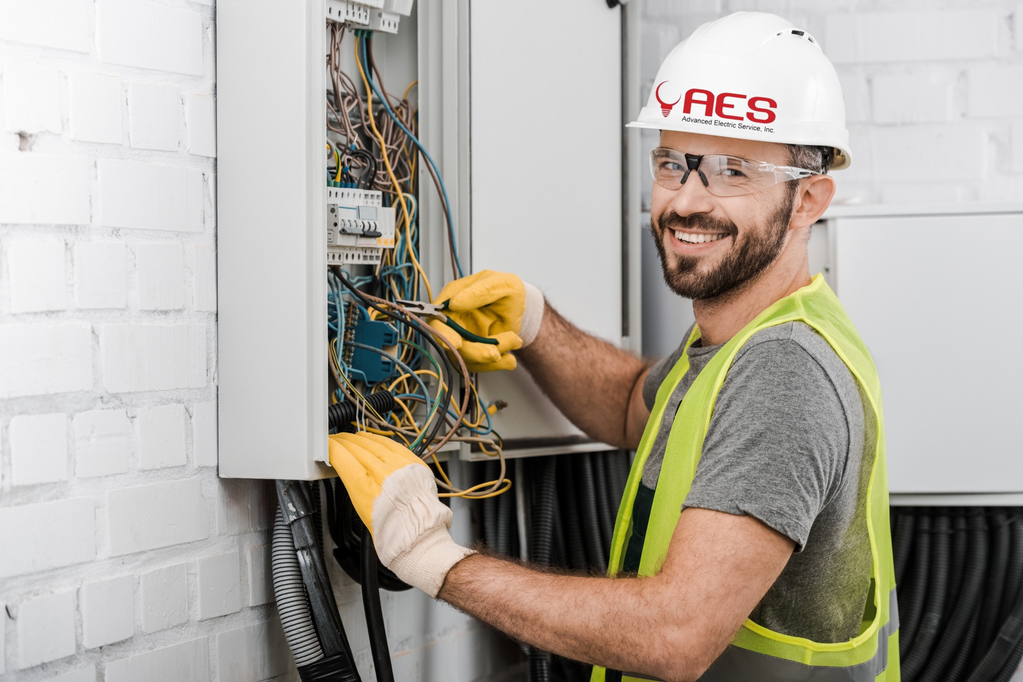 Advanced Electric Service, Inc. logo