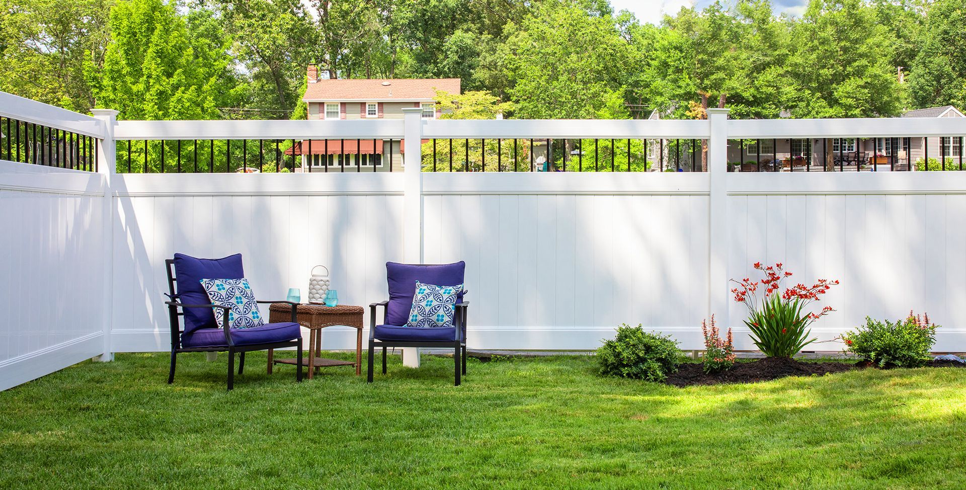 Great Lakes Fence Company logo