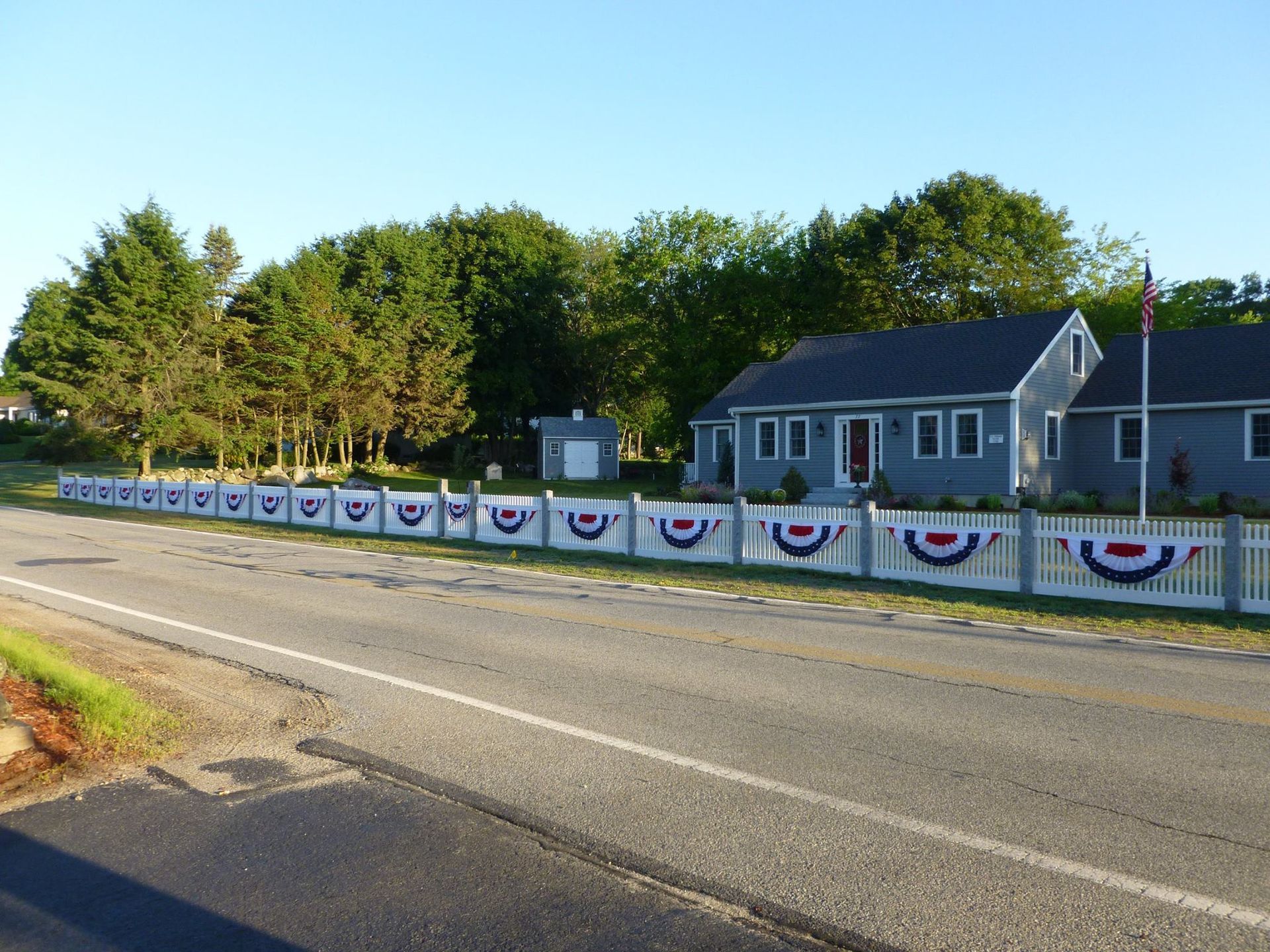 RD Fence Company logo