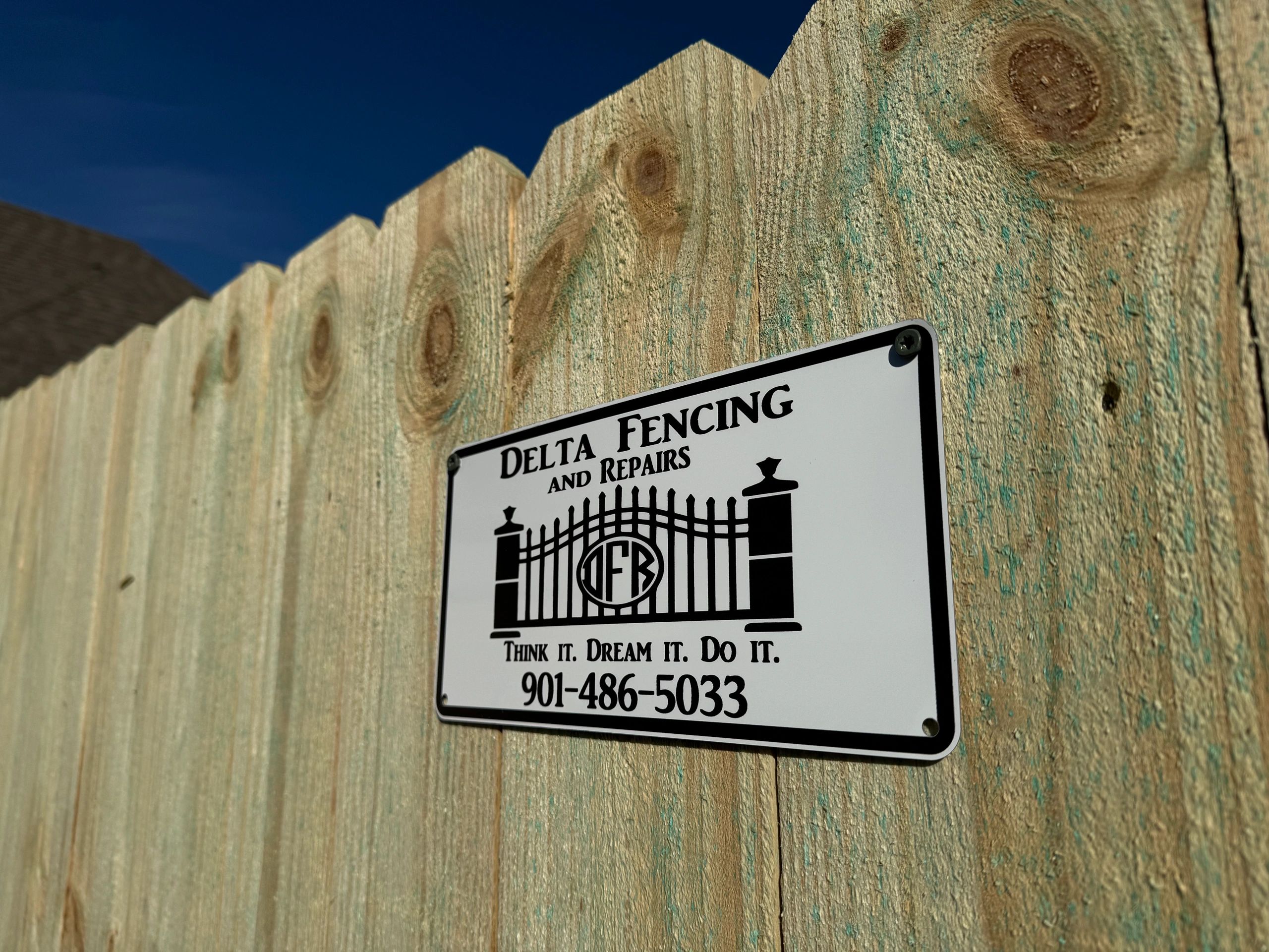 Delta Fencing and Repairs LLC logo