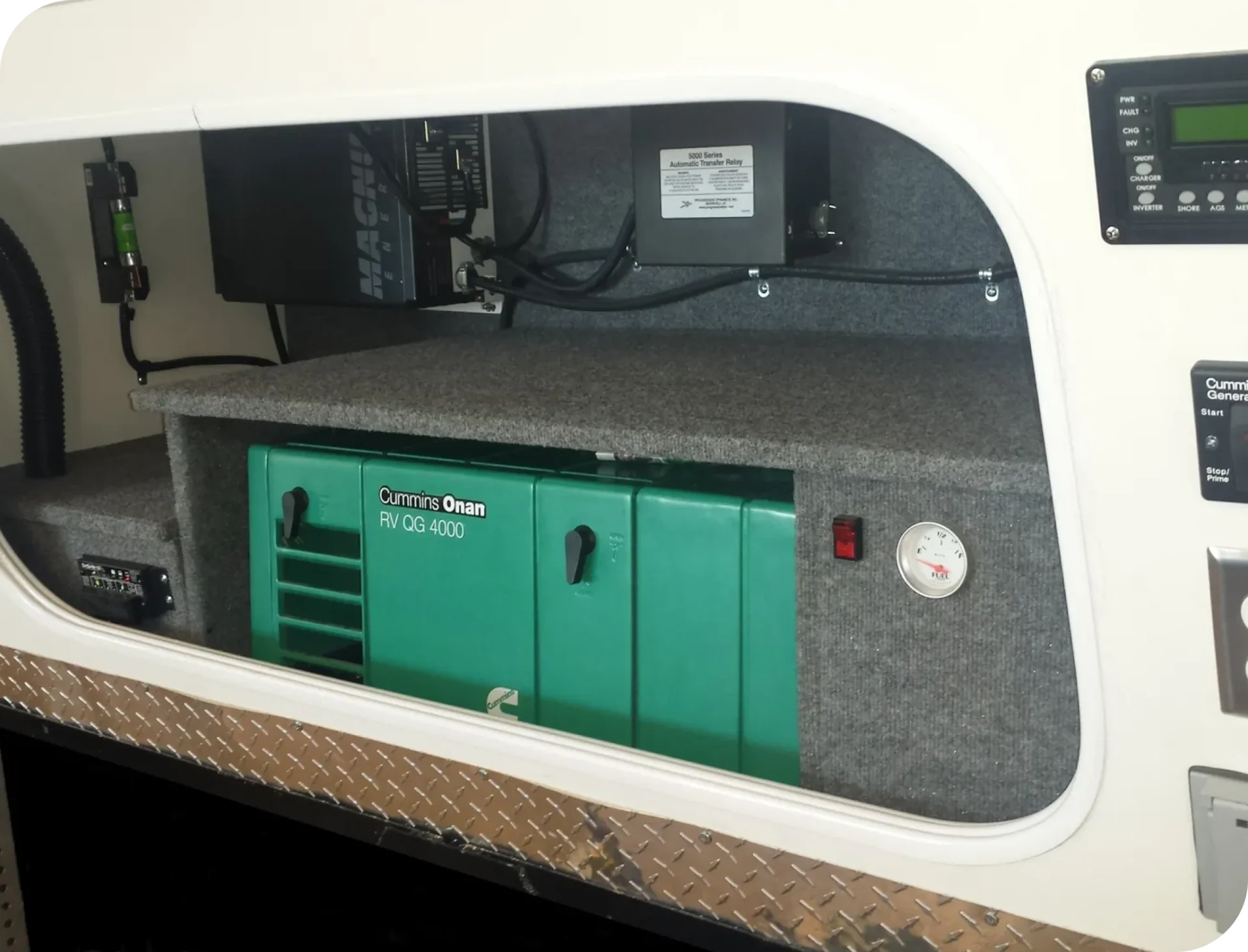 Birdies Power Equipment logo